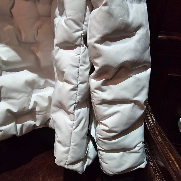 Girls Rule White Puffer / winter Jacket - Picture 9 of 16